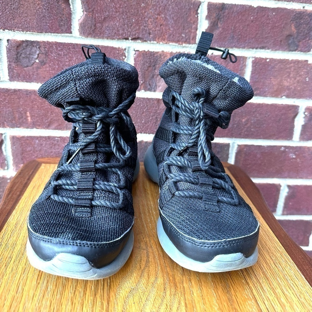 Nike Roshe One Sneaker Boots